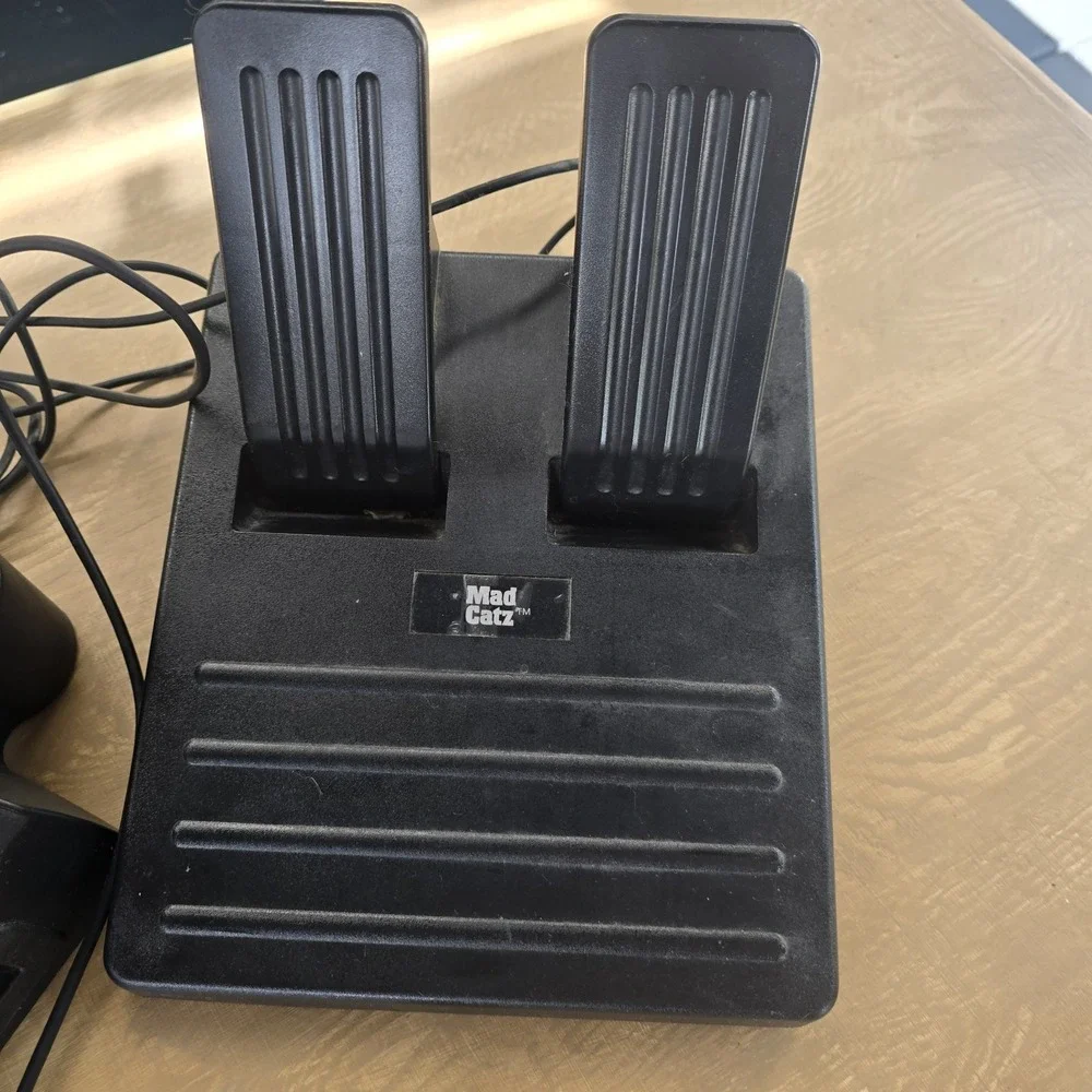 Mad Catz mad catz